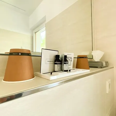 Apartment 230 Lux Furnished Flat *
